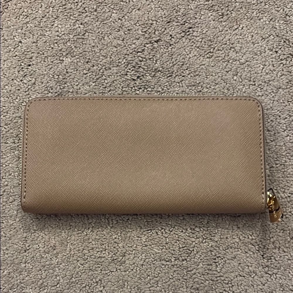 Michael Kors Khaki Wallet with Gold Details - Picture 3 of 9